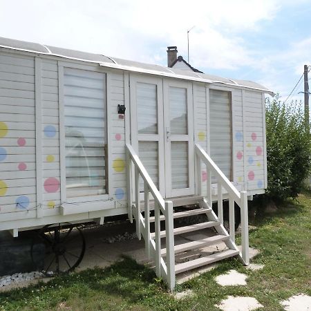 Chez Claudine Et Pascal Bed and Breakfast Châlons-en-Champagne Εξωτερικό φωτογραφία